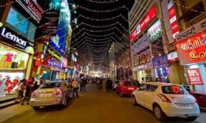 Commercial Street, Bangalore: Location, Connectivity, Route, and FAQs