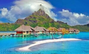 Top 10 Islands to Visit in the World